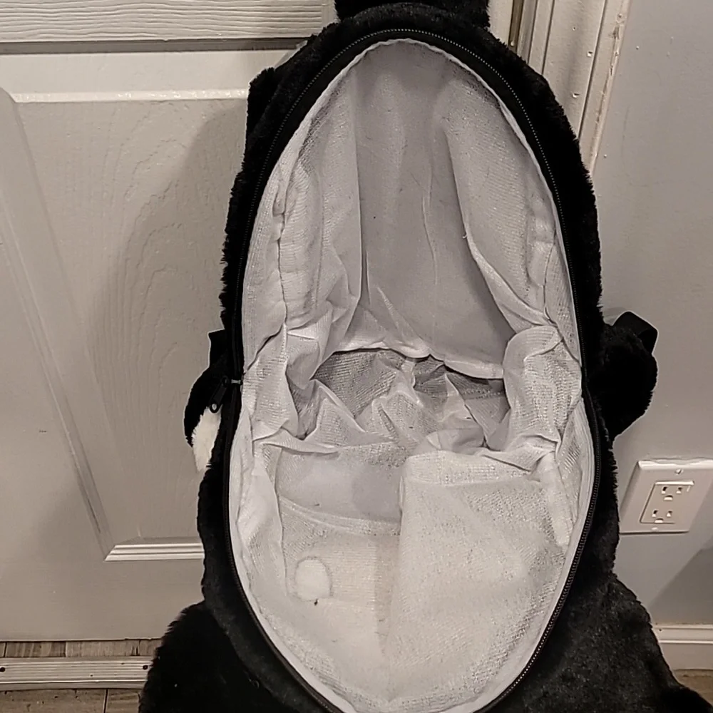 Kuromi fuzzy backpack NIP - Picture 11 of 11